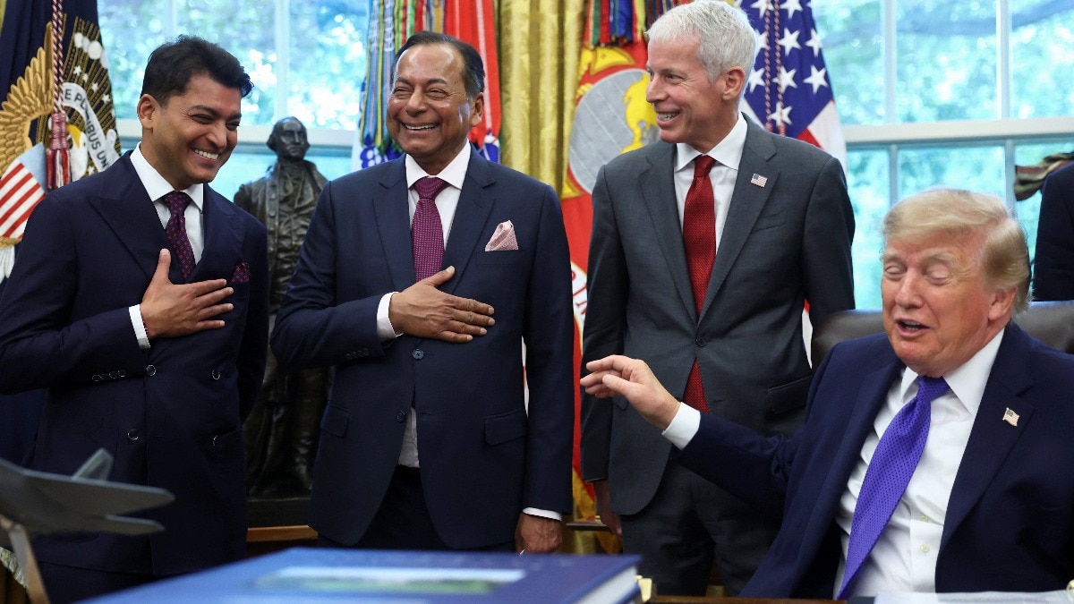 India's Essar Group to build largest US steel plant. Trump unveils $15 bn project