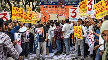DUSU elections: Why candidates spend lakhs despite a Rs 5,000 campaign limit DUSU elections: Why candidates spend lakhs despite a Rs 5,000 campaign limit