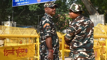 DUSU vote counting begins amid tight security, over 2,000 personnel deployed DUSU vote counting begins amid tight security, over 2,000 personnel deployed