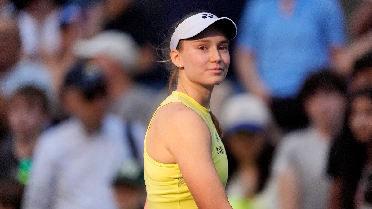 Rybakina edges closer to No.1 rank, beats Osaka to reach US Open quarters