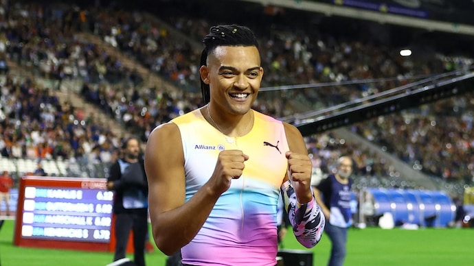Emmanouil Karalis celebrates winning Diamond League Final. (Reuters Photo) Emmanouil Karalis