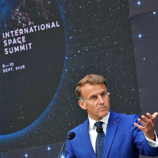 SpaceX skips Paris summit: Macron calls Europe to build human spaceflight tech