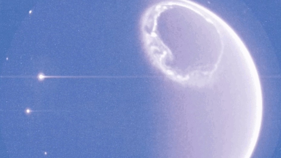 European Smile spacecraft captures massive aurora storm on top of Earth
