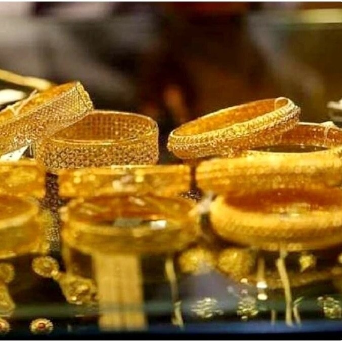 Gold slips towards Rs 1.46 lakh: Will the fall continue from here?