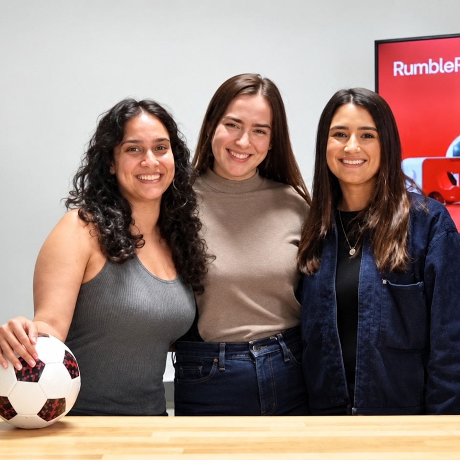 Harvard students win James Dyson Award for headset screening athletes for concussion