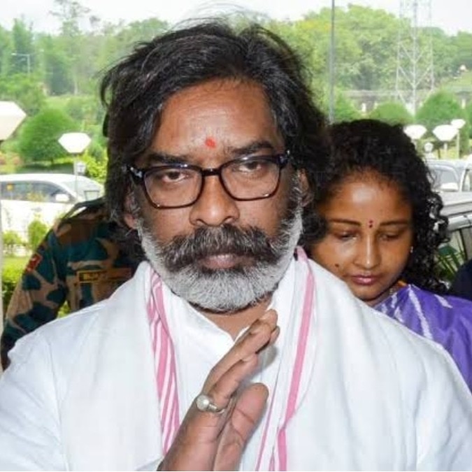 Legal setback for Hemant Soren as court frames charges in 8.86-acre land case