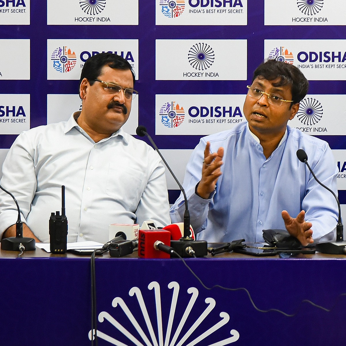 Hockey legends protest in New Delhi, demand overhaul of national body