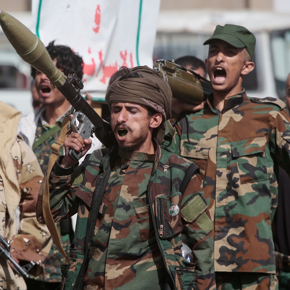 US cuts a deal with Iran-backed Houthis, leaves Saudi Arabia in quicksand