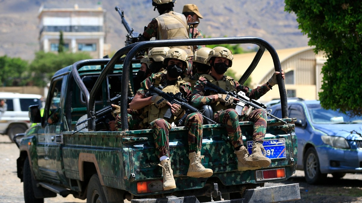 Ditched by Pakistan, Saudi rushes to Israel for help to fight Houthis