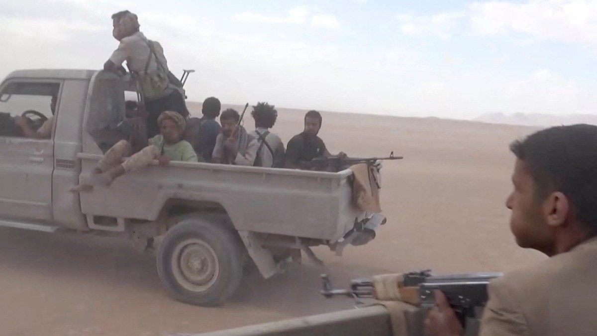 Houthis U-turn on US, threaten American interests if Trump backs Saudi-led strikes