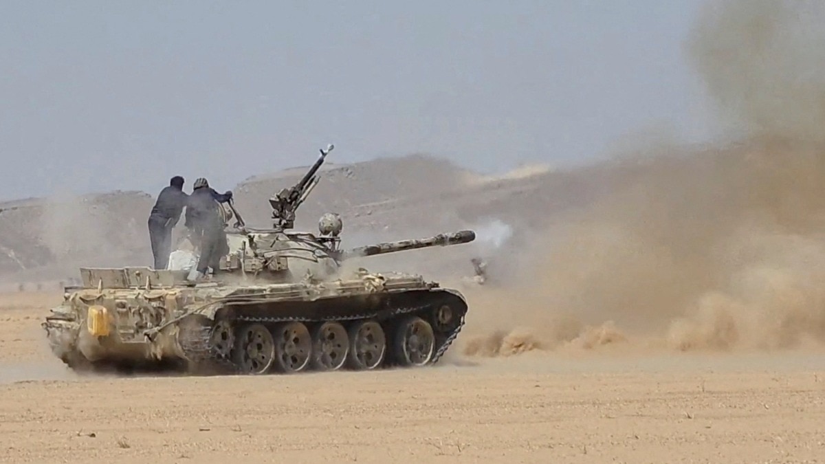 US holds back from helping Saudi Arabia after talks with Houthis in Oman