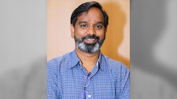 Who is Suryanarayana Doolla, the IIT-Bombay professor at the heart of student protest? Who is Suryanarayana Doolla, the IIT-Bombay professor at the heart of student protest?