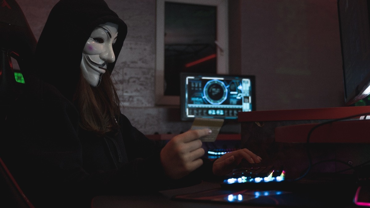 IIT Madras study finds IT experts, bankers and doctors fall for cybercrime too