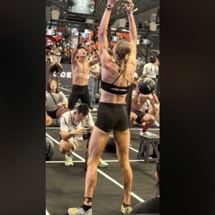 HYROX athlete poops mid race: Doctor explains why it can happen