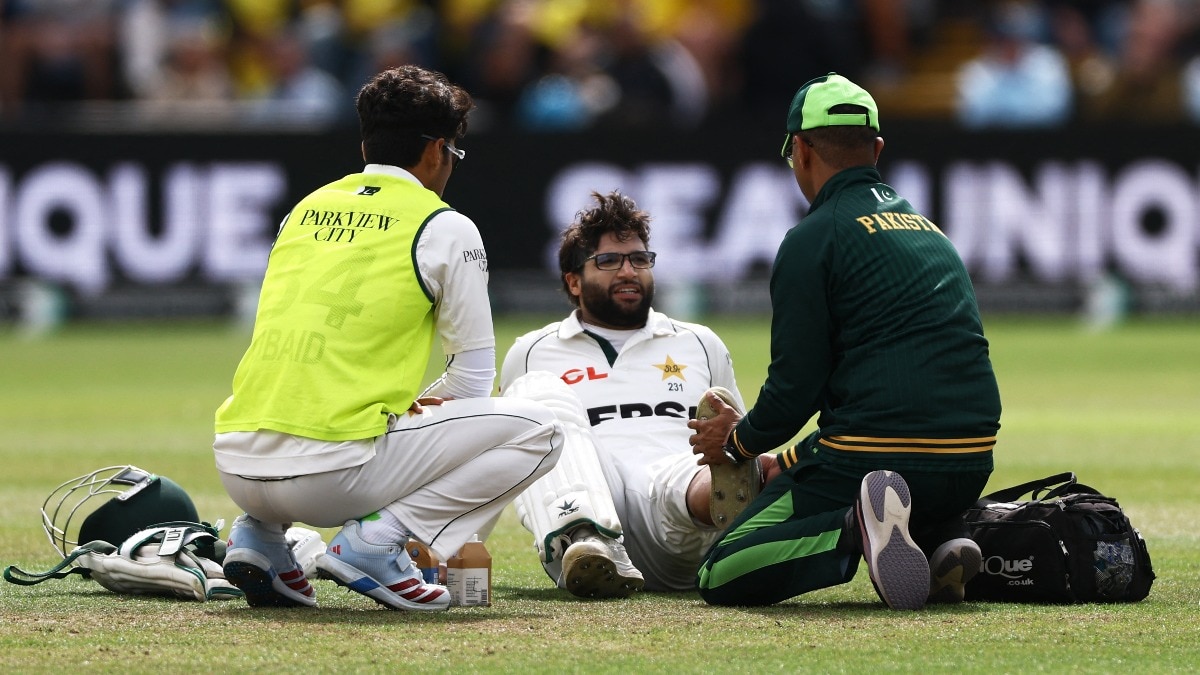 Aaqib Javed calls for inquiry into Imam-ul-Haq's injury, defends Pakistan's Test squad overhaul after two heavy defeats; 'How is it possible that you failed to come out to bat in both innings?'