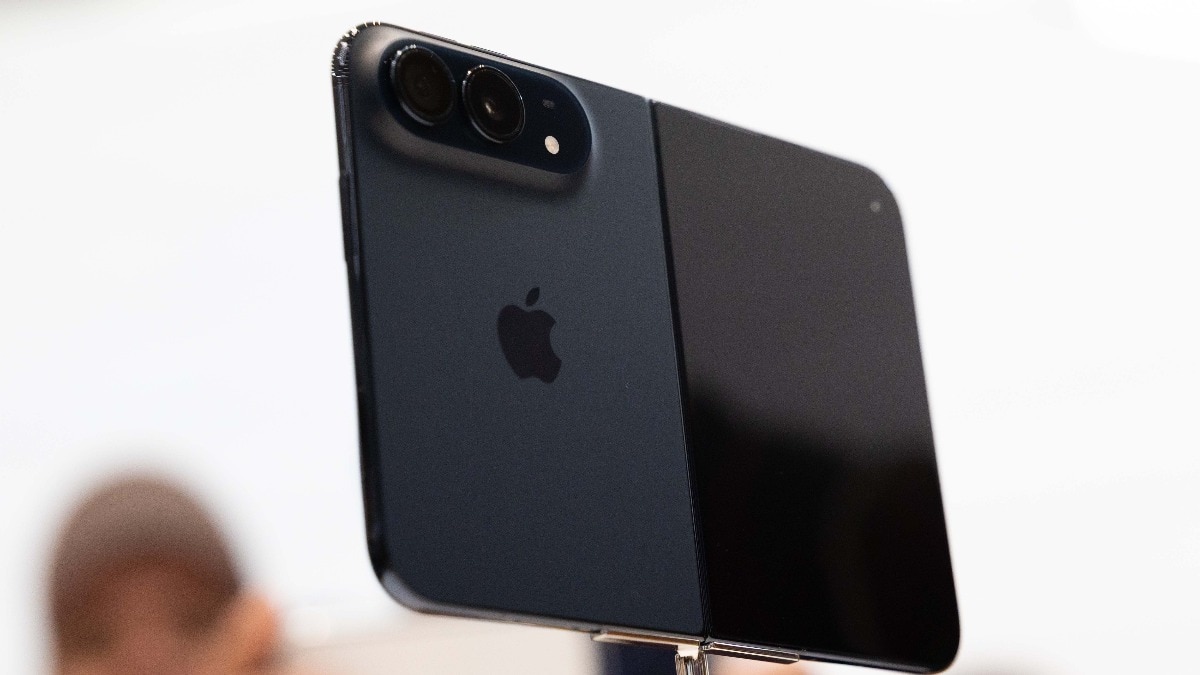 Eyeing the Rs 4.49 lakh iPhone Duo? What if you invested the money instead