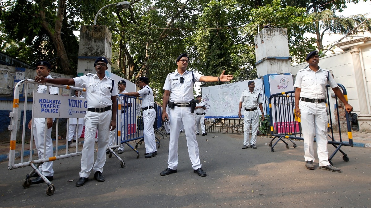 In high-level reshuffle, 23 police officers transferred by West Bengal govt