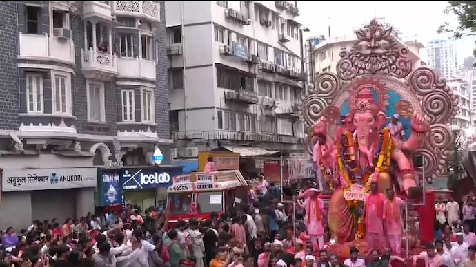 The segregated waste will be collected at source and transported in dedicated vehicles to biomethanation plants. (File Photo: ITG) Lalbaugcha Raja