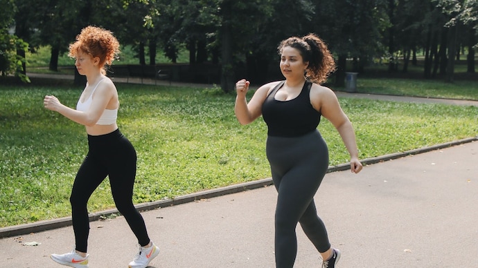 Lymphatic walking is social media's latest wellness trend (Photo: Pexels) Lymphatic walking is social media's latest wellness trend