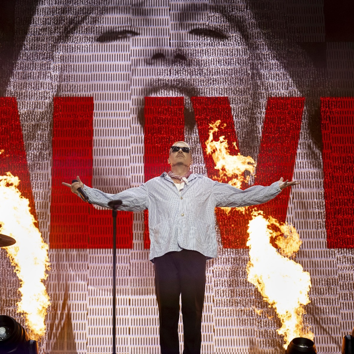 Macklemore pledges $1m, asks US promoter who dropped him from Sheeran tour to match