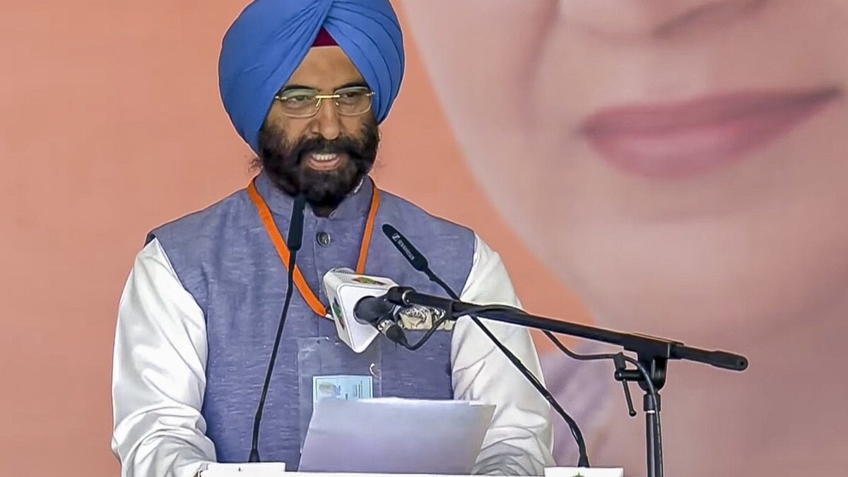 As Rekha Gupta, S Jaishankar gets SIR notices, what Delhi minister said
