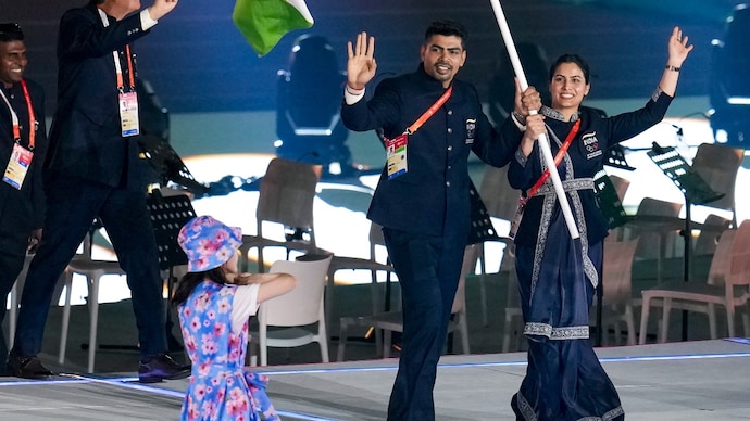 Manu Bhaker, Pawan Sehrawat lead Indian contingent in Asian Games opening ceremony (PTI Photo) Manu Bhaker