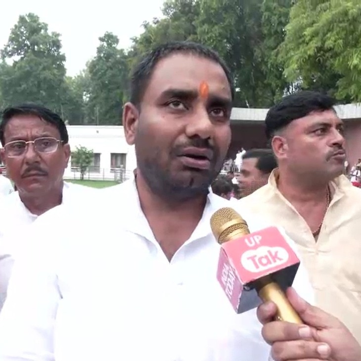 In setback to Mayawati, ex-UP minister's son quits BSP and joins Samajwadi Party
