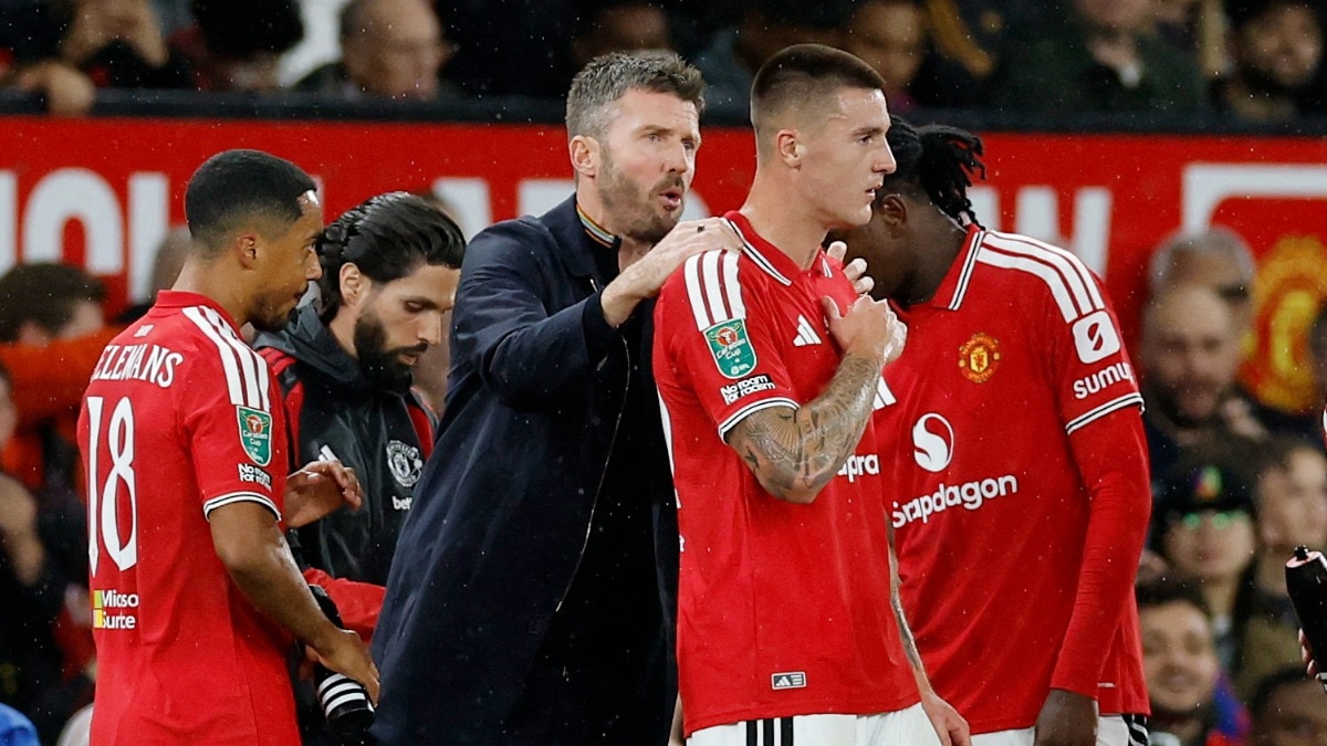 It doesn't feel good: Carrick takes blame after Man United's Carabao Cup exit