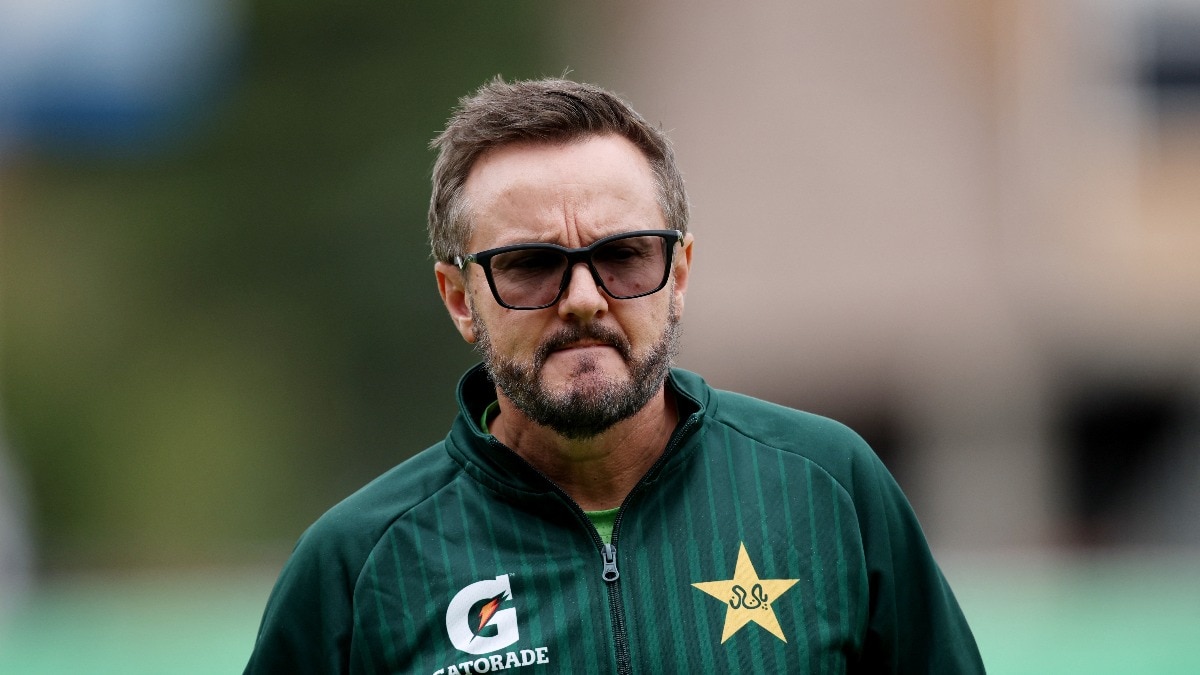 Mike Hesson leaves Pakistan Test coaching call with PCB after England approach (Reuters Photo) Mike Hesson