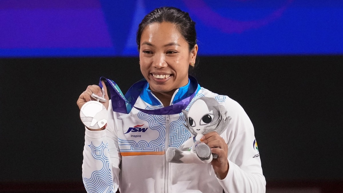 Mirabai Chanu won the silver medal in the Asian Games. Courtesy: PTI Mirabai Chanu
