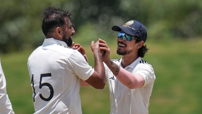 Shami helped East Zone reach the final of the Duleep Trophy (Courtesy: PTI) Mohammed Shami, Ishan Kishan