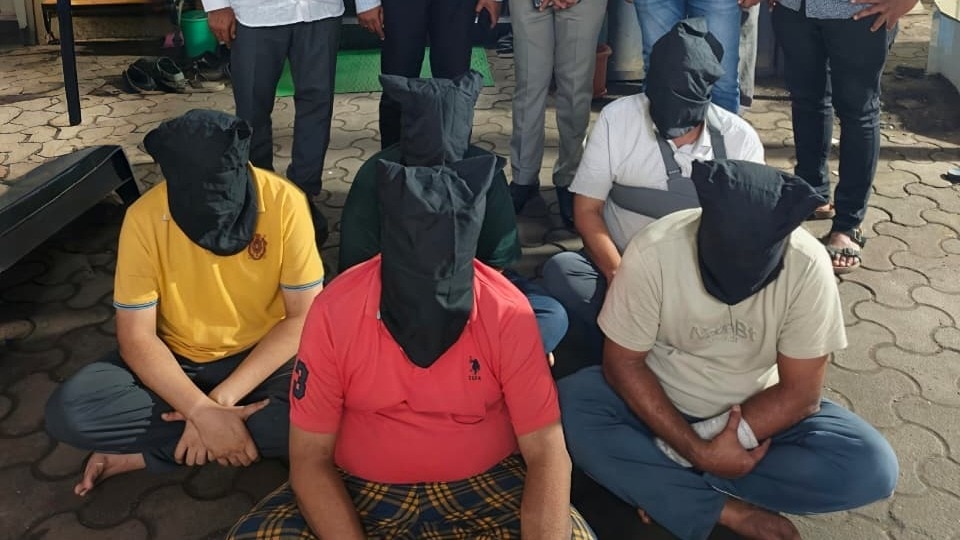IITian, banker among 6 arrested for duping senior citizen of Rs 1.1 crore in Mumbai
