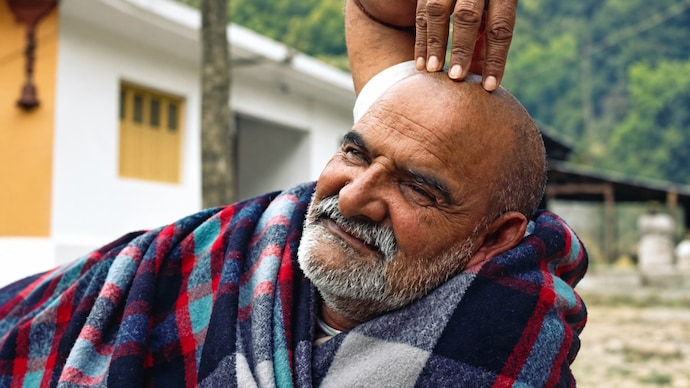 Neem Karoli Baba was popularised in the US by Harvard psychologist-turned-spiritual teacher Ram Dass' 1971 book Be Here Now. (Image: Neem Karoli Baba Ashram) Neem Karoli Baba was popularised in the US by Harvard psychologist-turned-spiritual teacher Ram Dass' 1971 book Be Here Now. (Image: Neem Karoli Baba Ashram)