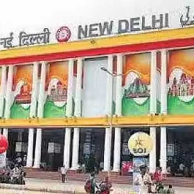 OTP-based digital lockers at 2 Delhi railway stations for safe luggage storage