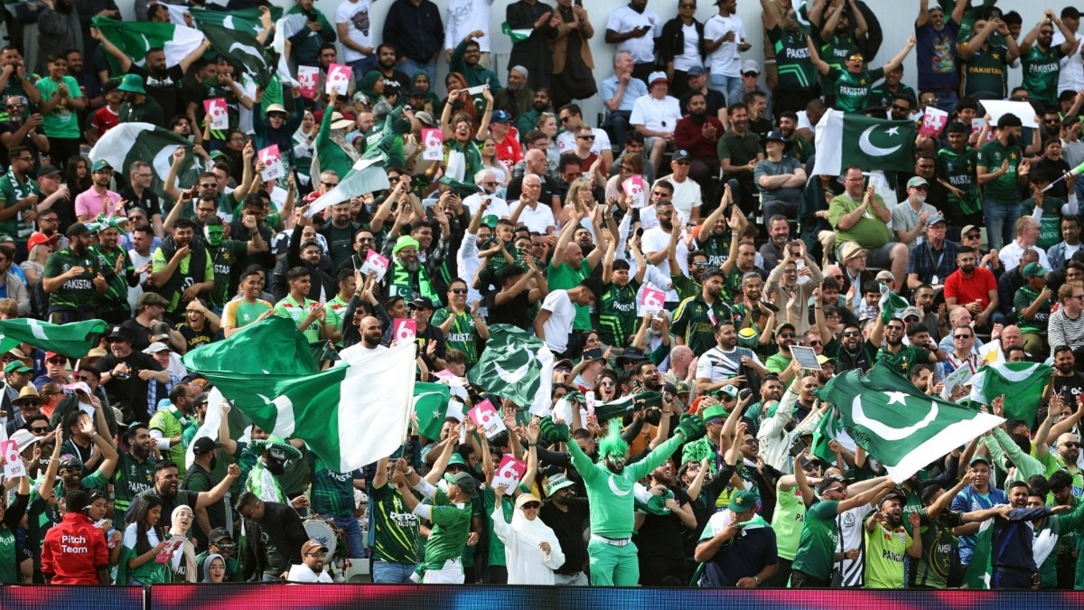 Protesters gathered outside the hotel where the cricket team was staying. (Representative image: Reuters) Pakistan cricket team