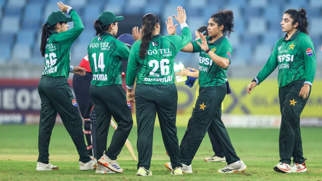 Pakistan warm up for India clash after beating Thailand in Women's Asia Cup Pakistan warm up for India clash after beating Thailand in Women's Asia Cup