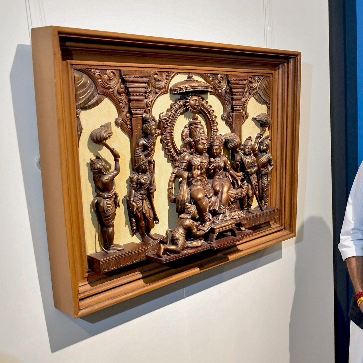 PM Mementos e-auction opens with 1,498 gifts, artefacts, cultural treasures
