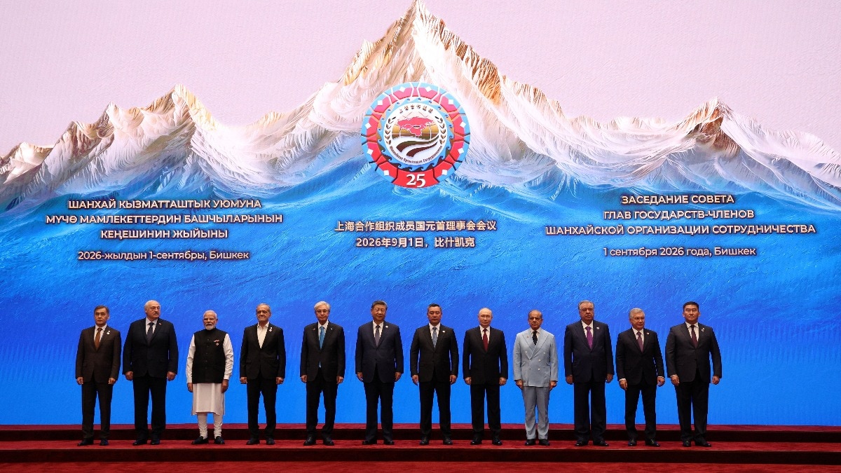 PM Modi, Xi shake hands at SCO summit; Shehbaz Sharif pulls in Putin for chat