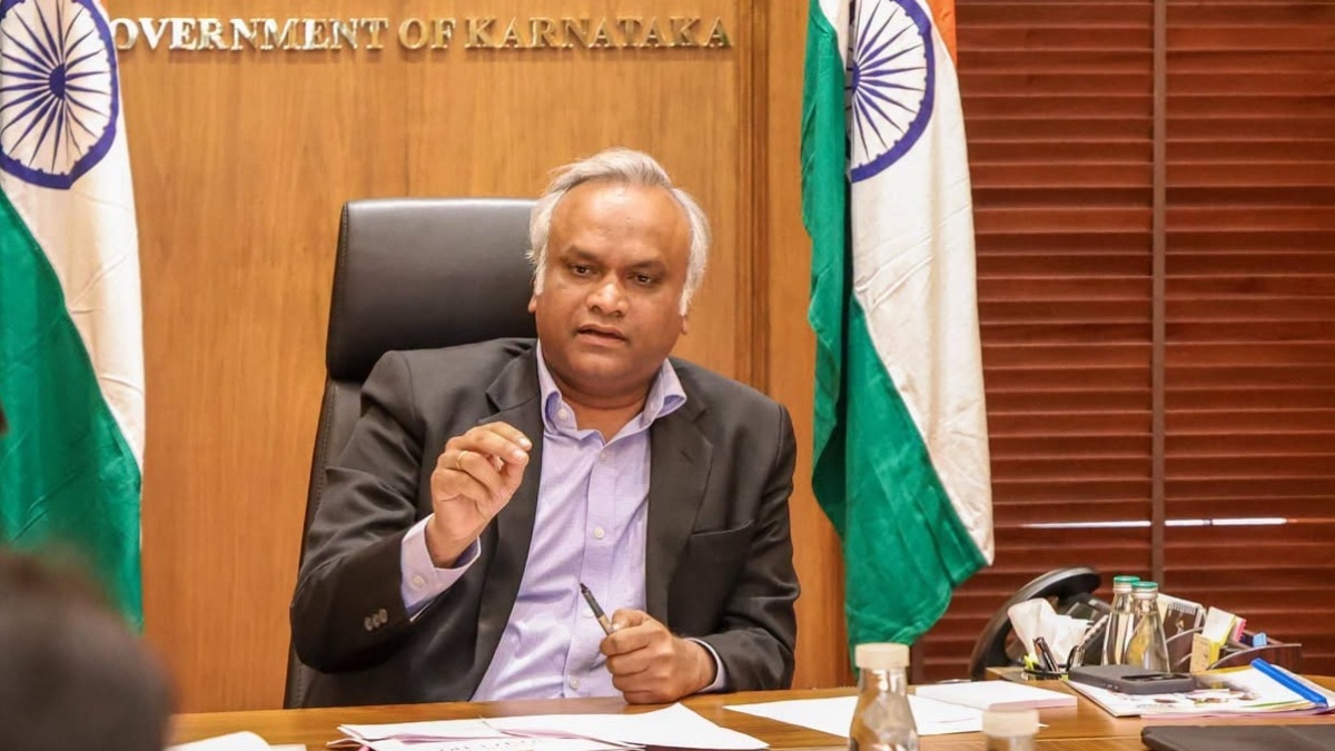 Sing full version without paper: Priyank Kharge's Vande Mataram challenge to BJP