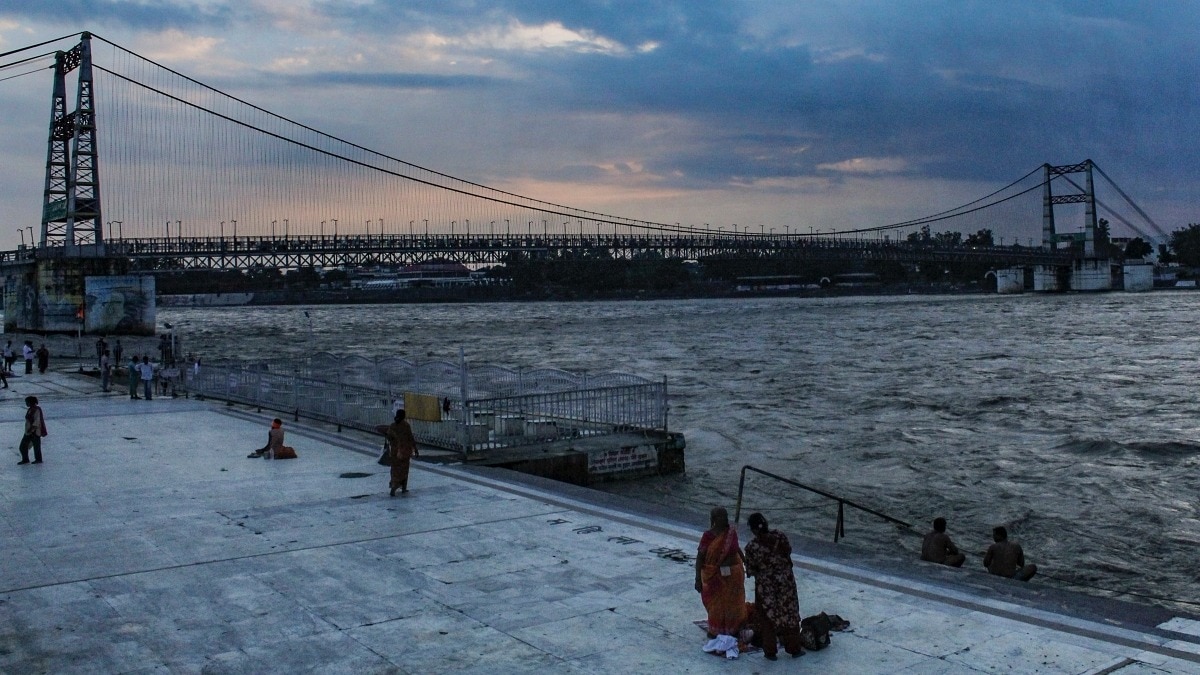 Rain, thunderstorms likely on Saturday as monsoon withdrawal begins