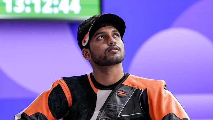 Asian Games: Rudrankksh Patil endured a difficult journey to Aichi-Nagoya but still ended up winning a bronze medal. (Image: PTI) Rudrankksh Patil