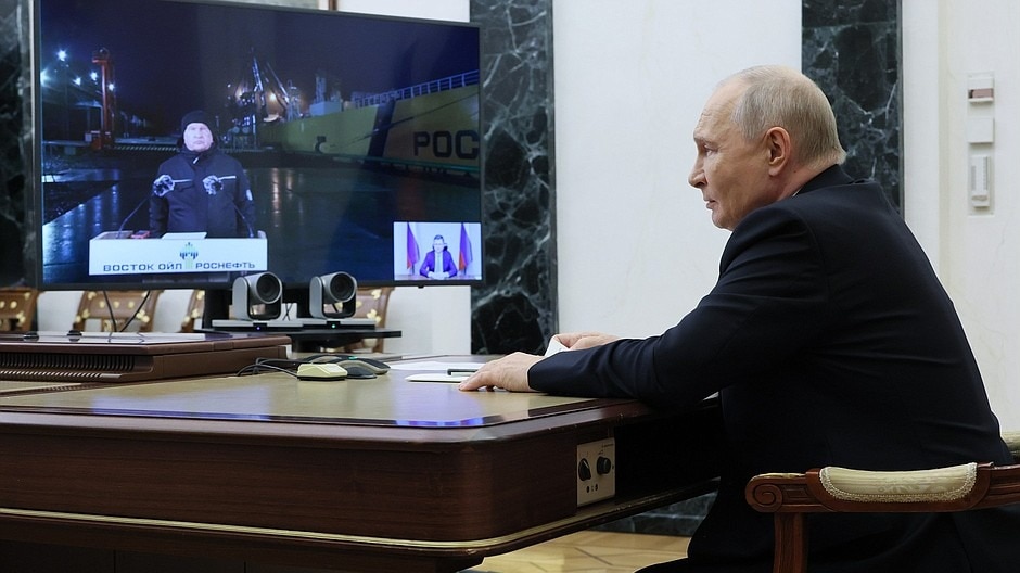 Will India's 49.9% stake in Russian oil giant shield it from US curbs over crude?