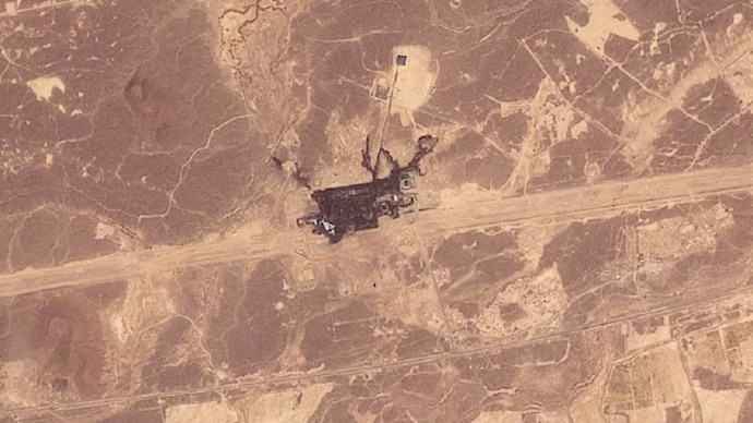 Satellite image shows damage to the East-West pipeline facility in the Hejaz Region, Saudi Arabia. (Photo: Reuters)
