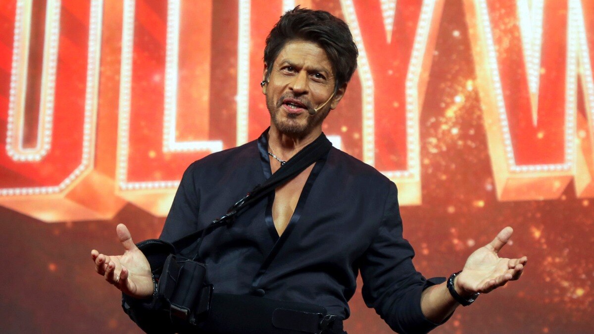 When a fakir at Ajmer Sharif Dargah predicted Shah Rukh Khan's Rs 500 crore wealth