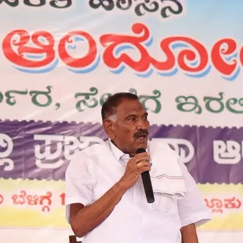 Nothing wrong with tipping good officials: Row over Karnataka minister’s remark