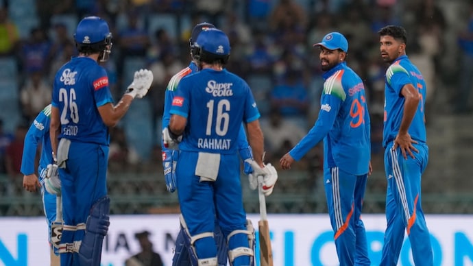 The first T20I will go ahead as planned (Courtesy: PTI) Shreyas Iyer