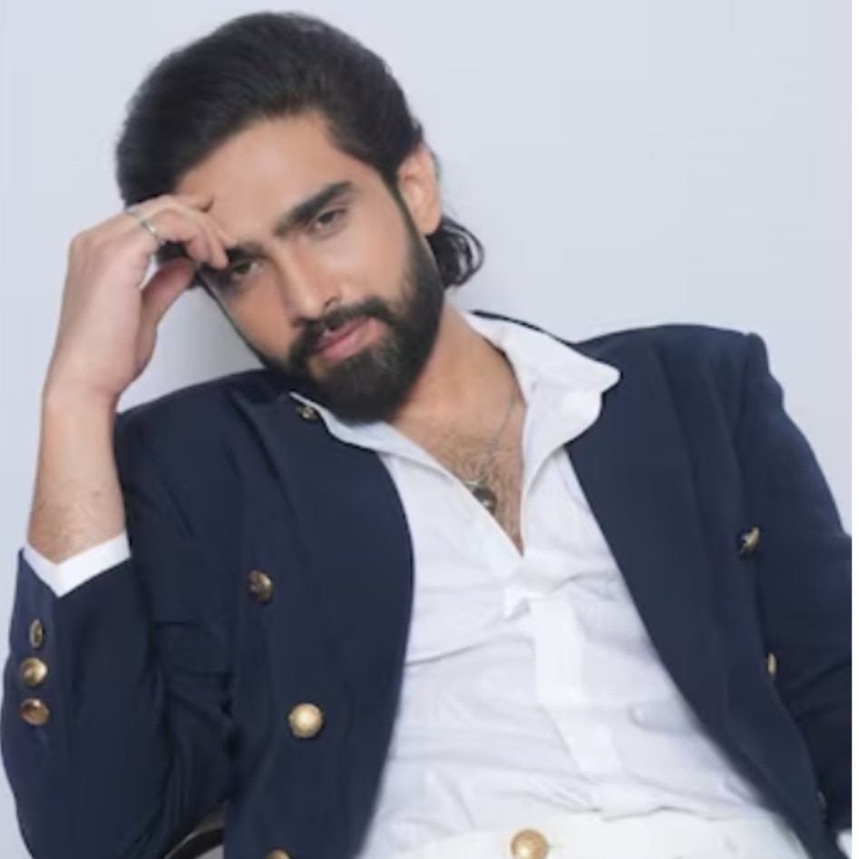 Singer Amaal Mallik calls out Salman Khan Films over credit omission in Hero post