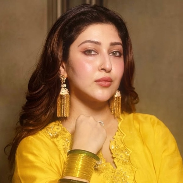 She owes you nothing: Actor Sonarika calls for kindness amid Katrina Kaif trolling