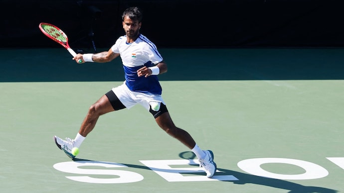 Sumit Nagal falters again as India suffer 1-3 defeat to South Korea in Davis Cup. Courtesy: Reuters Sumit Nagal