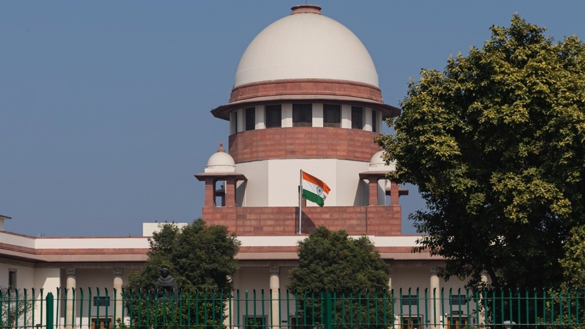 Plea for welfare, social security of private school teachers in Supreme Court